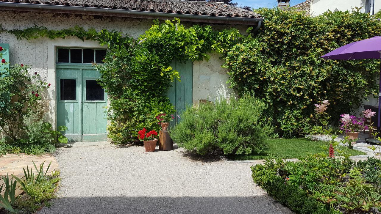 Bed&Breakfast La Cordonnerie Villandraut Exterior foto