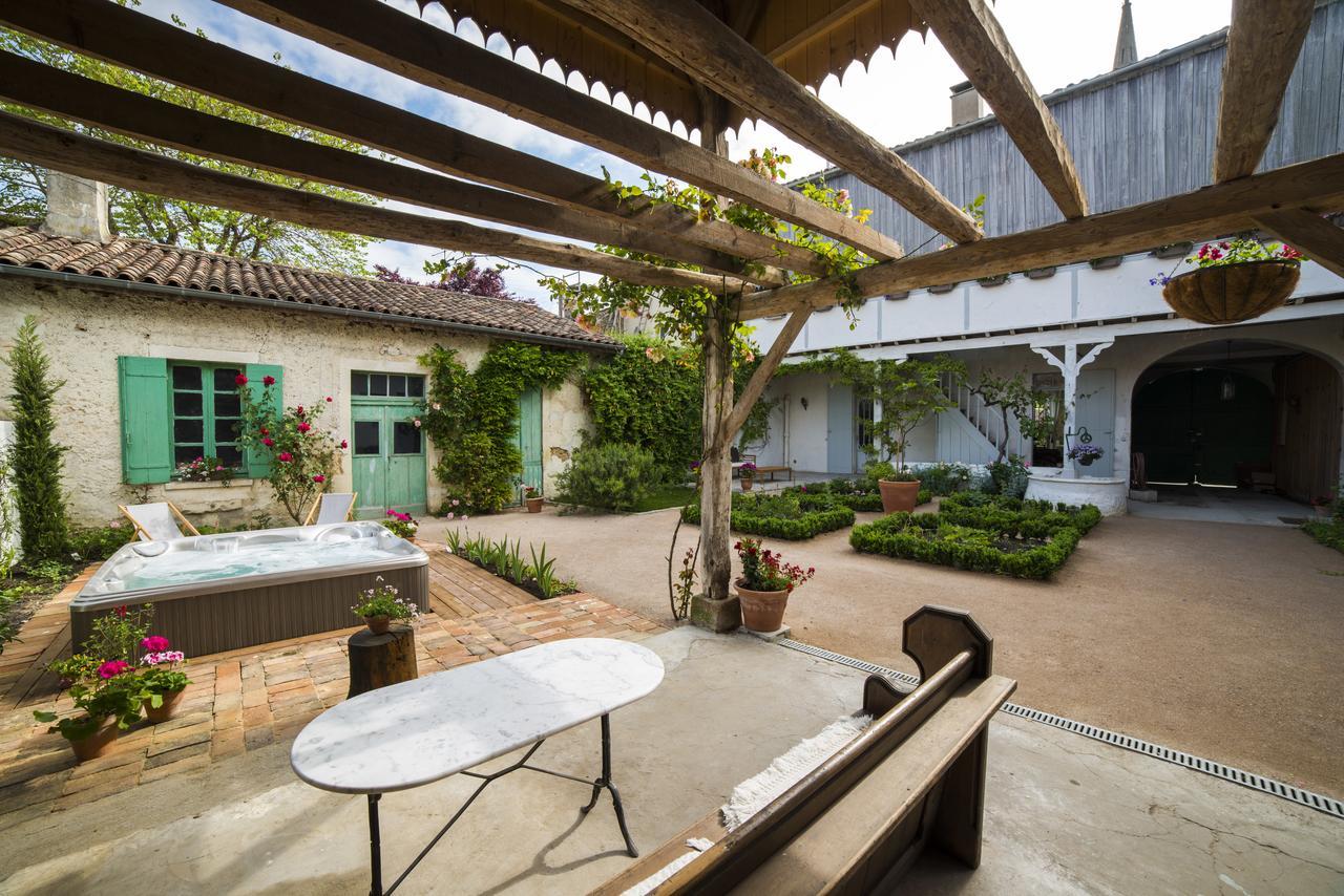 Bed&Breakfast La Cordonnerie Villandraut Exterior foto